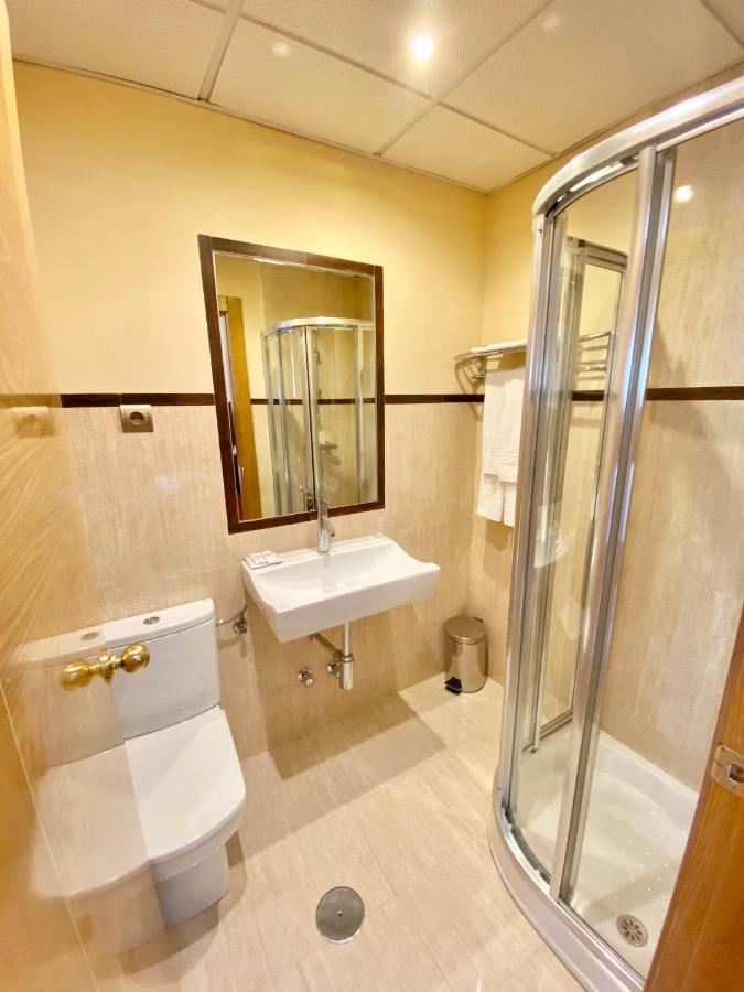 Hotel Fernando IV Martos Eksteriør bilde